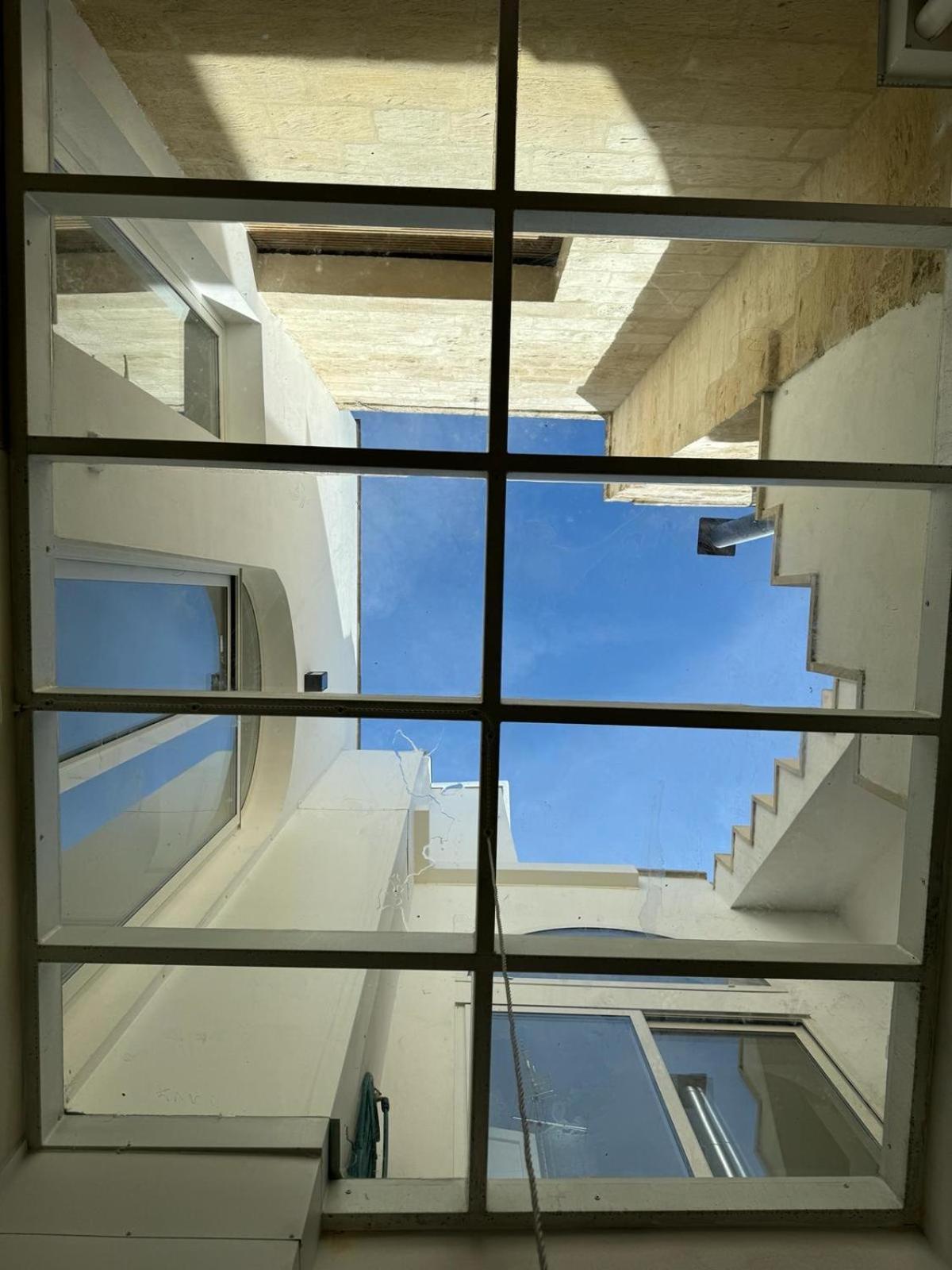 Alora Boutique Suites เลชเช ภายนอก รูปภาพ